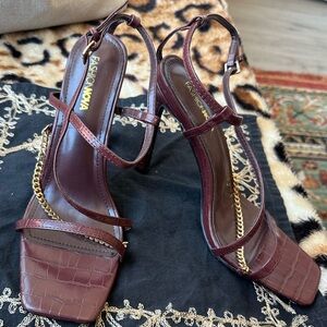 Brown open toe faux leather heels - gold chain detail